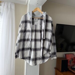 American eagle flannel distressed hooded grey and White